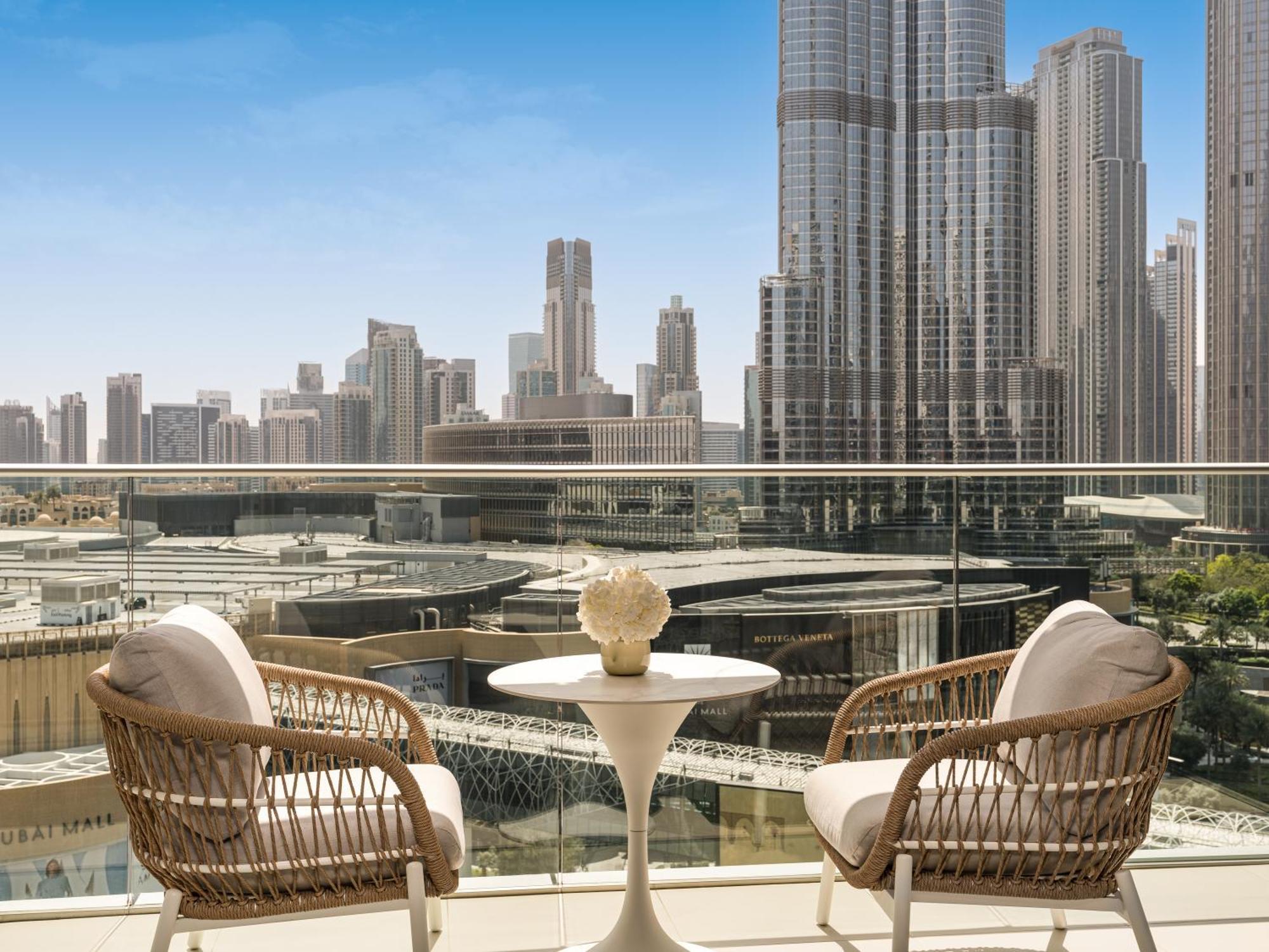 Kempinski The Boulevard Dubai Eksteriør bilde View from the balcony of a typical apartment