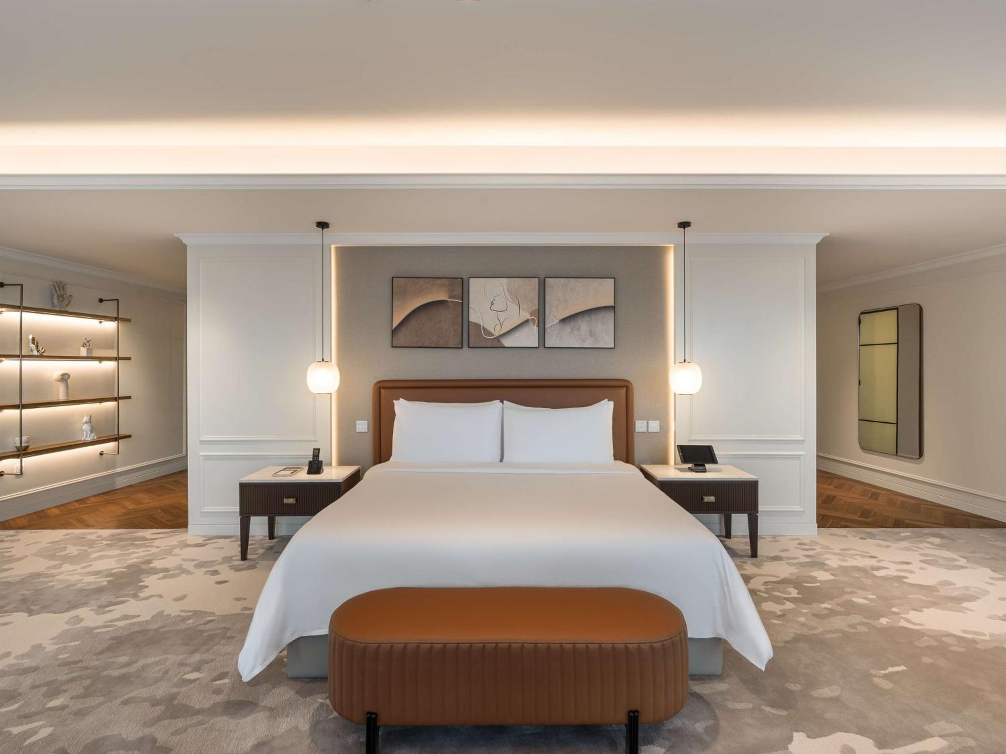 Kempinski The Boulevard Dubai Eksteriør bilde A bedroom at the hotel