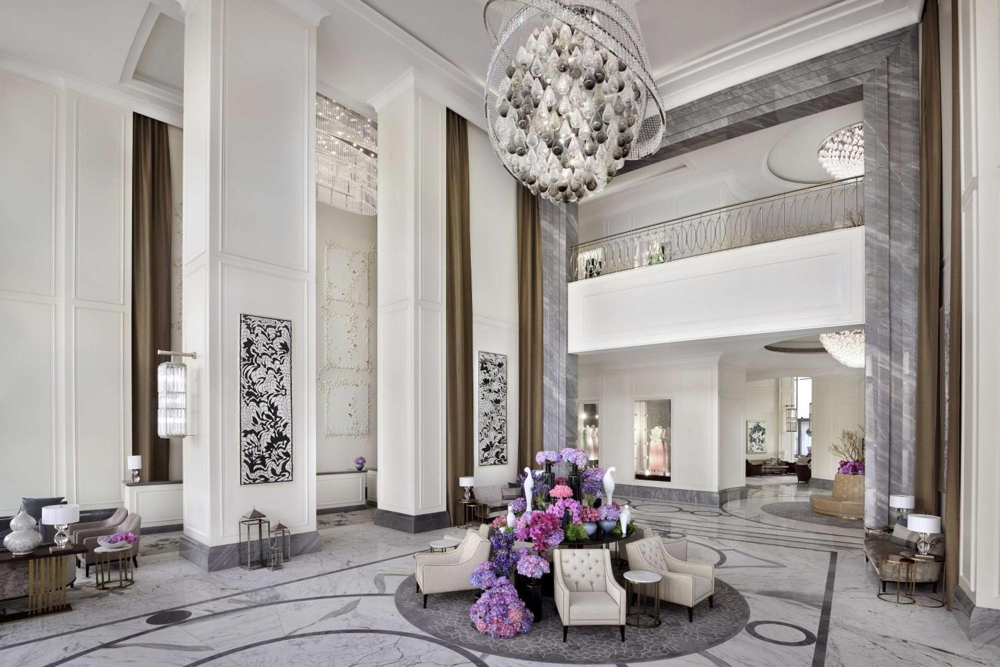 Kempinski The Boulevard Dubai Eksteriør bilde The lobby of the hotel